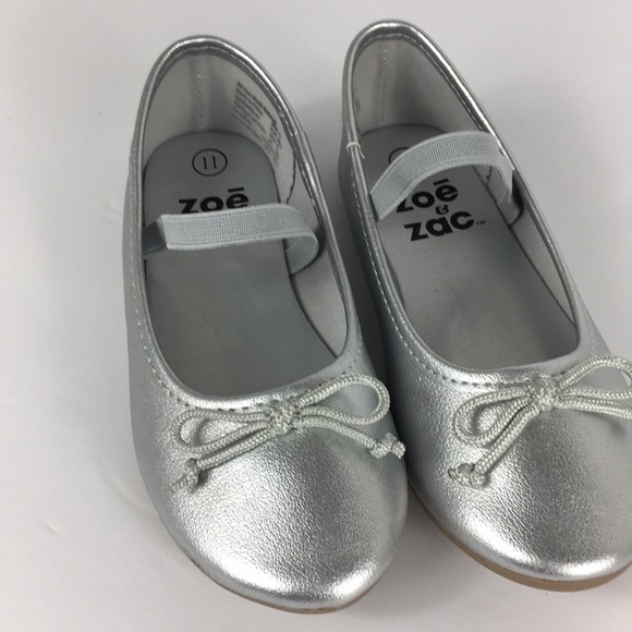 Zoe & Zac Silver Ballerina dress shoes - Picture 2 of 6